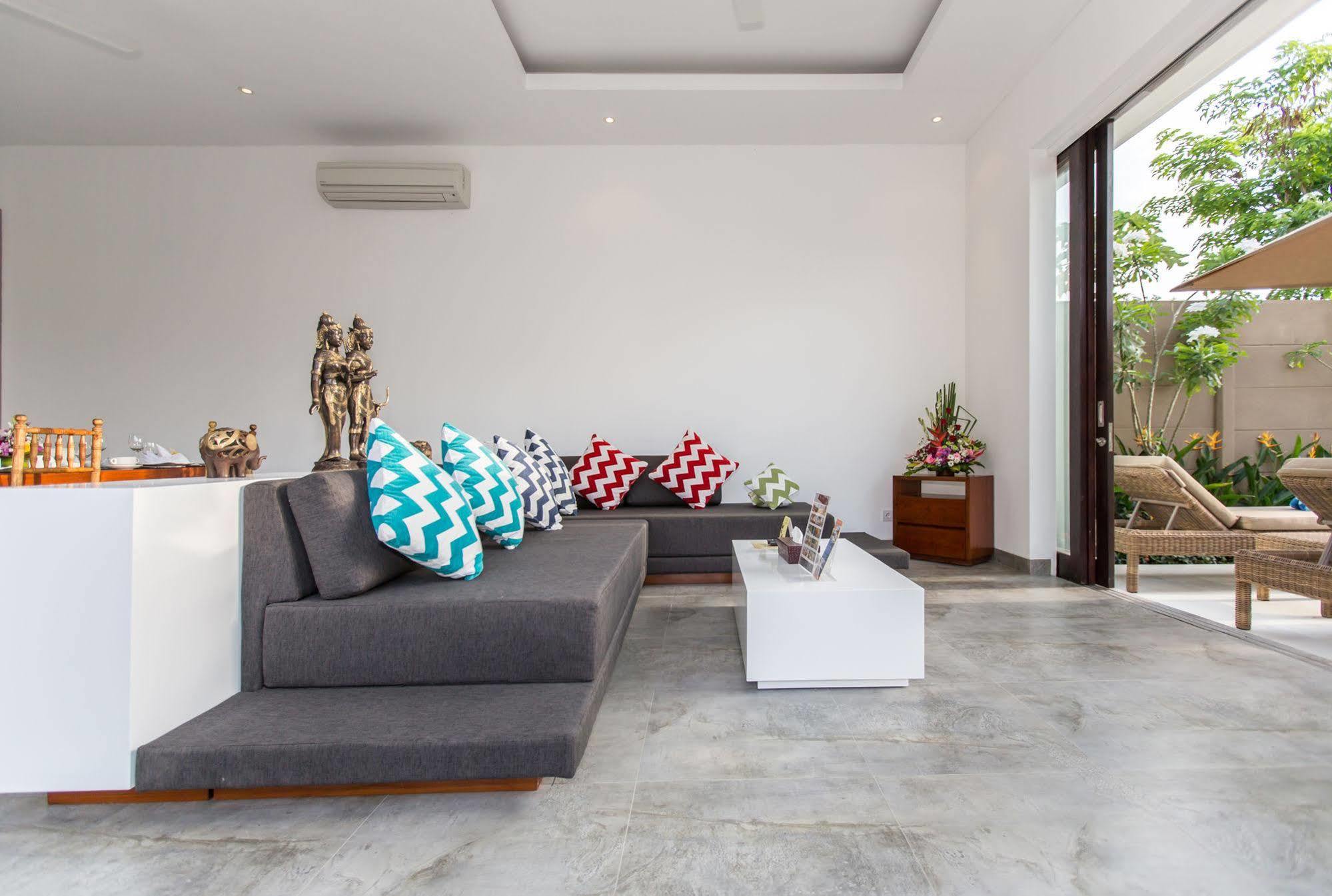 Gajah Villas Bali By Nagisa Bali Seminyak Buitenkant foto
