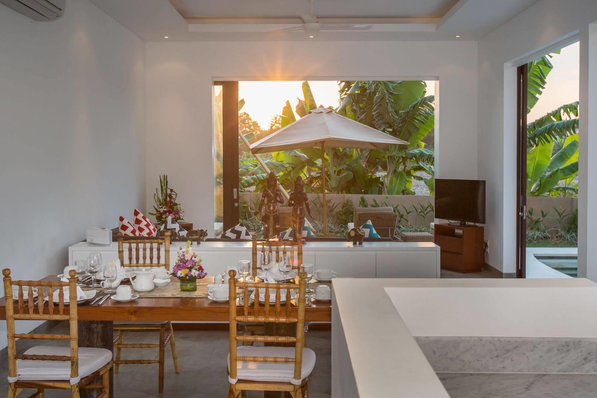 Gajah Villas Bali By Nagisa Bali Seminyak Buitenkant foto